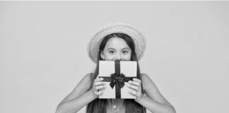 21 Teacher Appreciation Week Gifts For Virtual & In-Person Learning