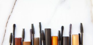 10 Genius Mascara Hacks Every Girl Needs to Know