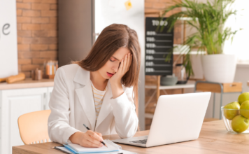 12 Side Effects of Sleep Deprivation and How to Cope