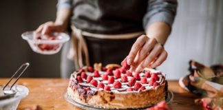 21 Easy and Delicious Gluten Free Cake Recipes For Every Occasion