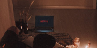 9 Sexy Must-Haves for a Cozy Night In with Your Significant Other