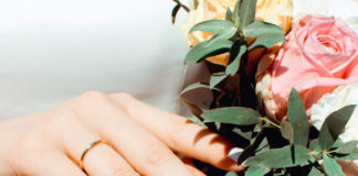 5 Things to Keep in Mind When Everyone Around You is Getting Engaged