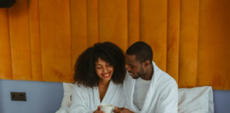 Are You Being Love-Bombed? Here Are the Signs To Look Out For