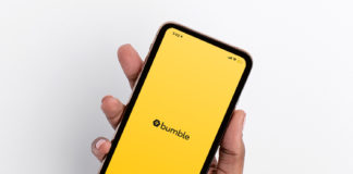 Listen Up: 9 Things You Must Have On Your Dating Profile