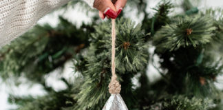 10 Ways To Save Money During the Holidays (Without Missing Out)