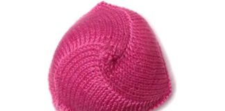 Free Knitted Knockers Are a Boon for Breast Cancer Survivors