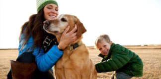 Who Does a Mom Love More: Her Kid or Her Dog?