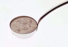 Is there a low-sodium salad dressing?