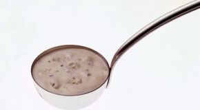 Is there a low-sodium salad dressing?