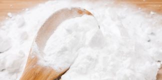 What’s the Difference Between Baking Soda and Baking Powder?