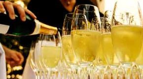 How to Serve Champagne