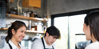 Support Small Business: 6 ways to help businesses in your community thrive