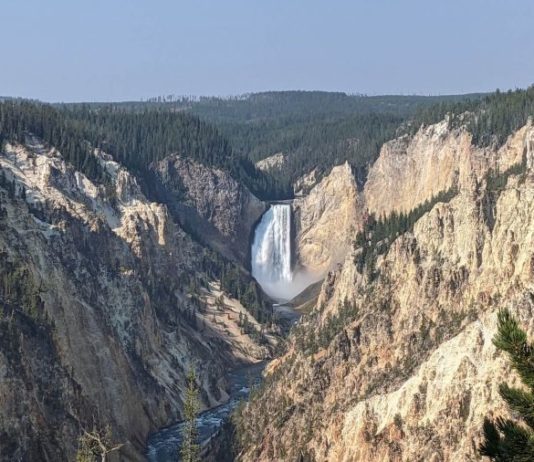 10 Things No One Tells You About Visiting Yellowstone National Park
