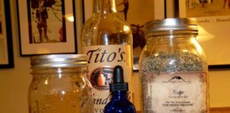 How to Make a Cheap and Easy Winter Travel Tincture
