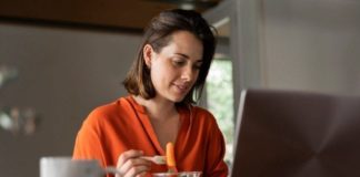 5 Ways to Ditch Dieting-Related Mood Swings