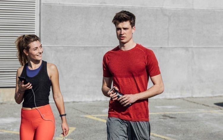 The Pros and Cons of Walking With Your Significant Other