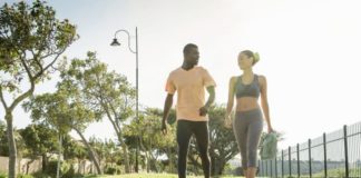 10 Healthy Habits of People Who Walk Every Day