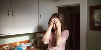 5 Common Habits That Sabotage Your Self-Control