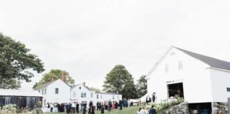 17 Barn Wedding Venues in Maine for Your Rustic Big Day
