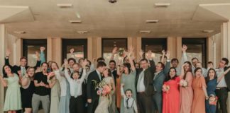 15 Ways to Go Above and Beyond for Your Wedding Guests